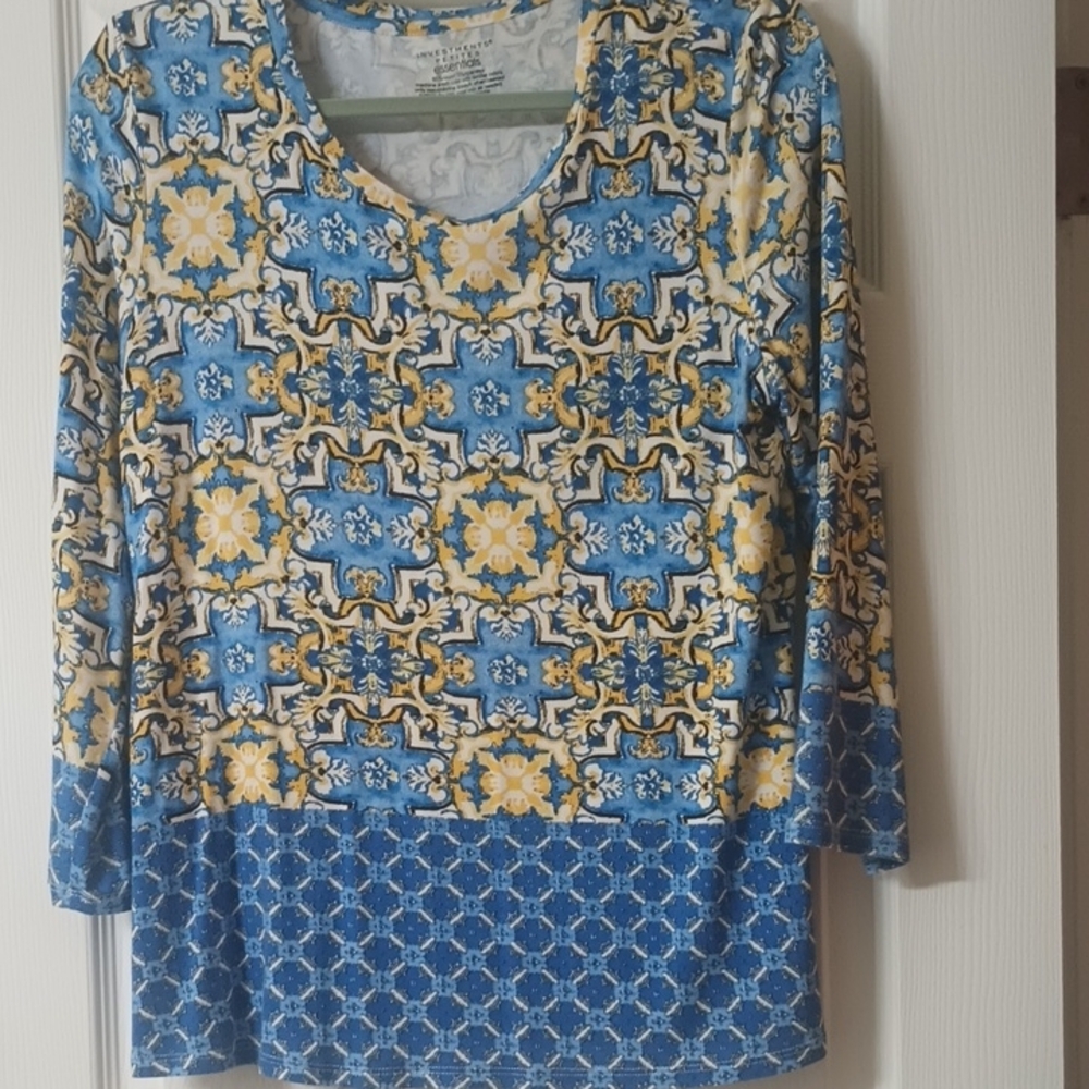 Women's Blue and Yellow Patterned Top